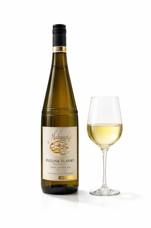 Habánské Sklepy Ryzlink vlašský suché bílé víno 0,75l